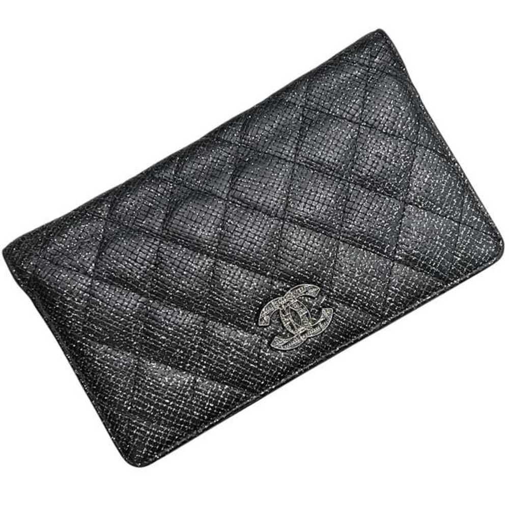 CHANEL Black Caviar Leather Logo Wallet